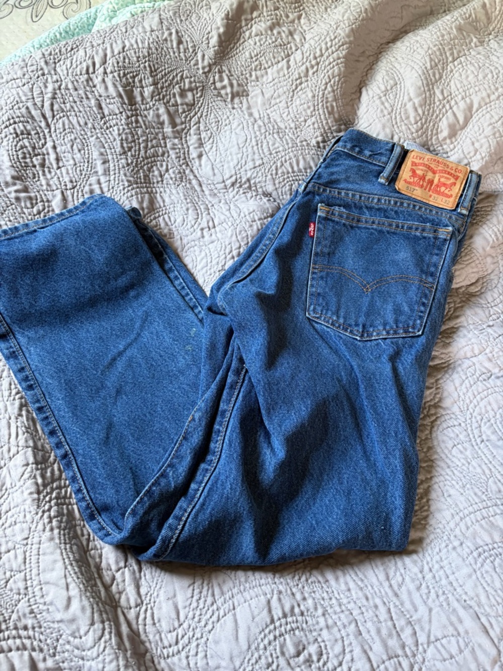 Levi's Men's 517 32 x 32 Relaxed Fit Denim Jeans